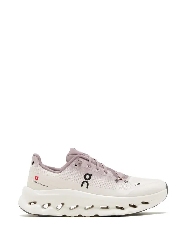 Cloudtilt Sneakers - On