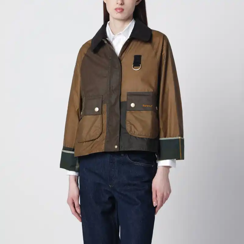 Alma Jacket Sand Beige/Olive Green In Waxed Cotton - Barbour