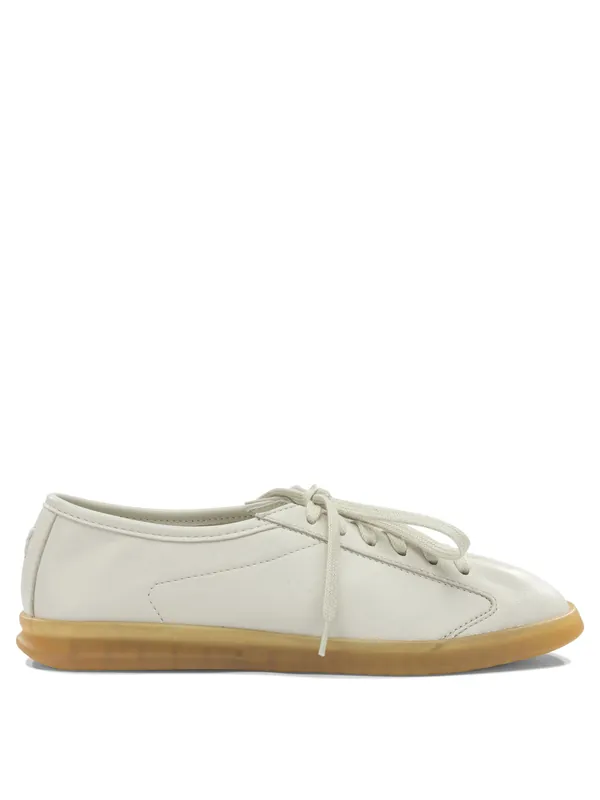 Sneakers & Slip-On White