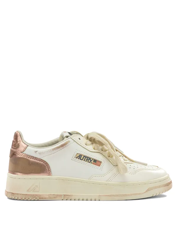 Medalist Low Super Vintage Sneakers & Slip-On Pink