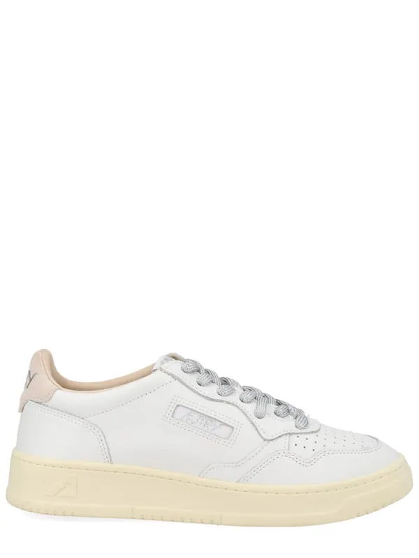 "Medalist Low" Sneaker - Autry