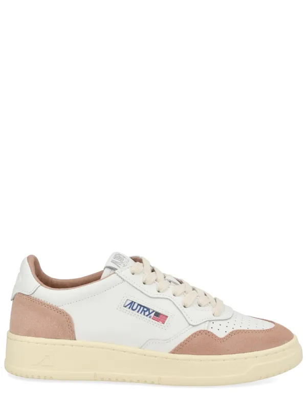 "Medalist Low" Sneaker - Autry