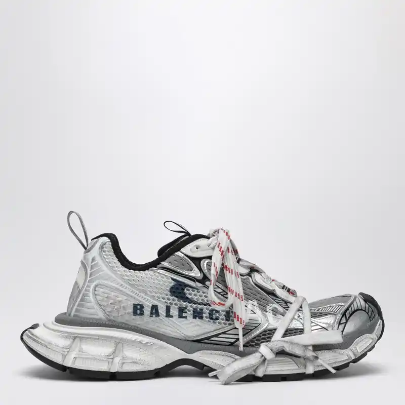 3 Xl Split Logo Sneakers In White/Navy/Grey - Balenciaga