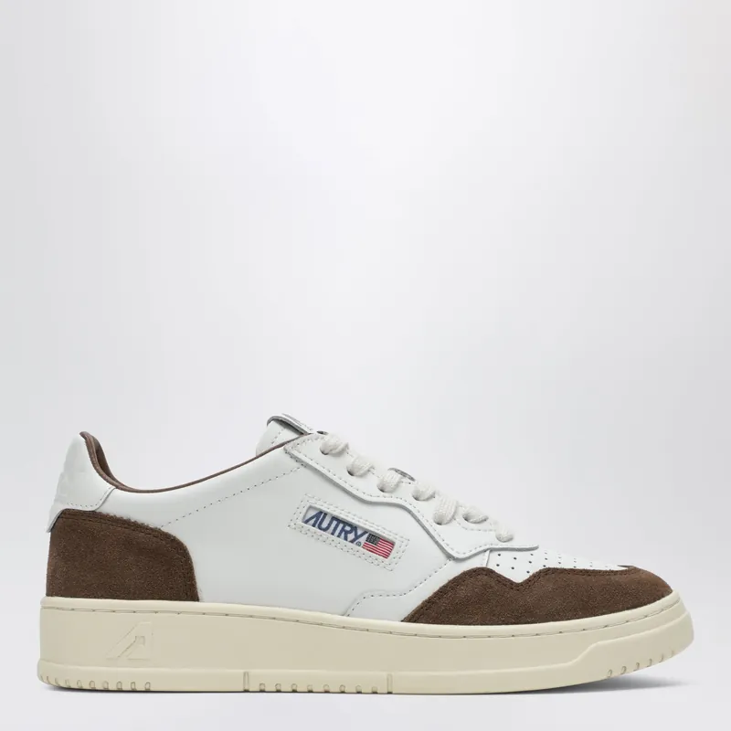 Medalist Low Sneakers In White Leather And Tundra Suede - Autry