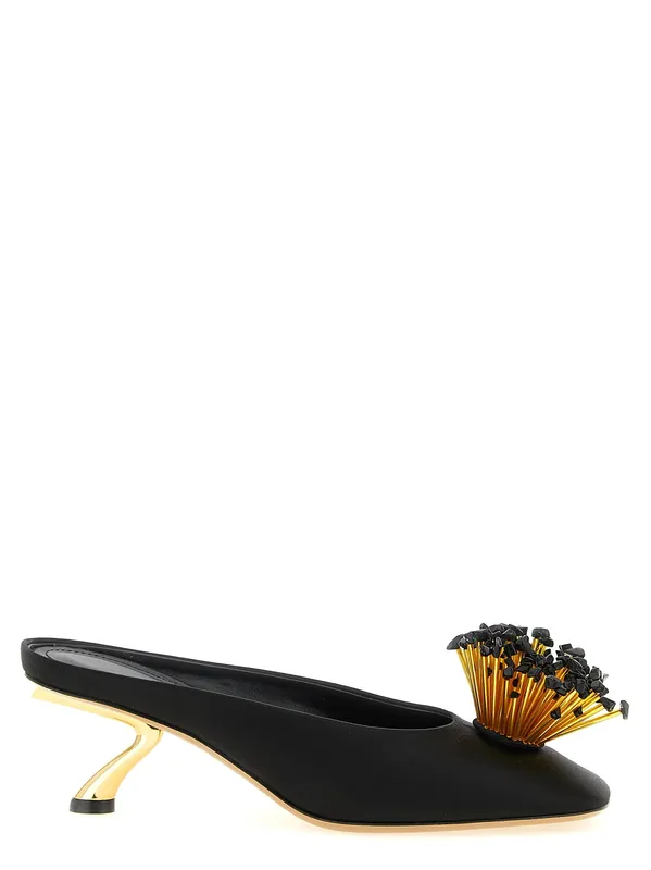 Safi Pumps Black - Ferragamo