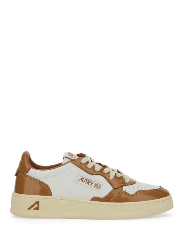 Medalist Low Sneaker - Autry