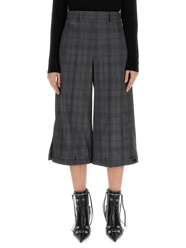 Deconstructed Shorts - Balenciaga