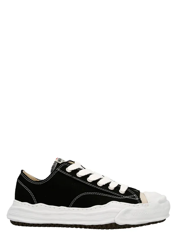 Hank Low Sneakers White/Black - Maison Mihara Yasuhiro