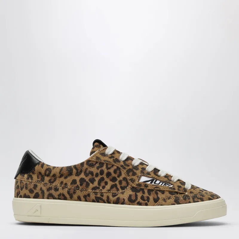 Windscape Low Sneakers In Leopard Suede - Autry