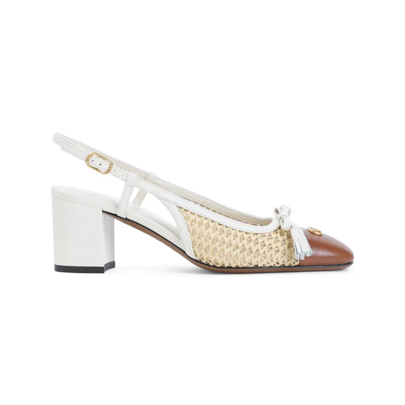 Pumps Nude & Neutrals - Valentino Garavani