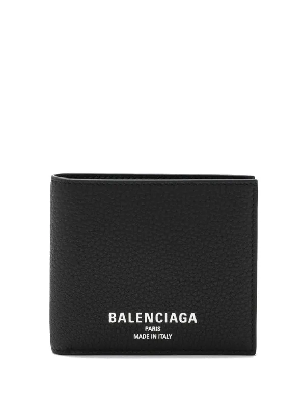 Hammered Leather Bi-Fold Wallet