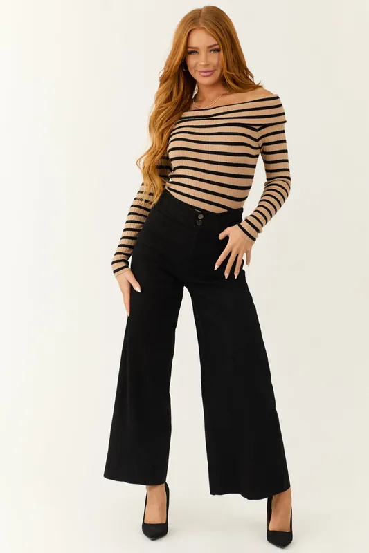 Black High Rise Wide Leg Ankle Length Pants - In February