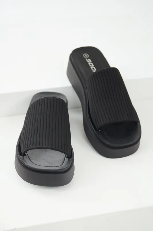 Black Wide Strap Slip On Platform Sandals - FORTUNE DYNAMIC