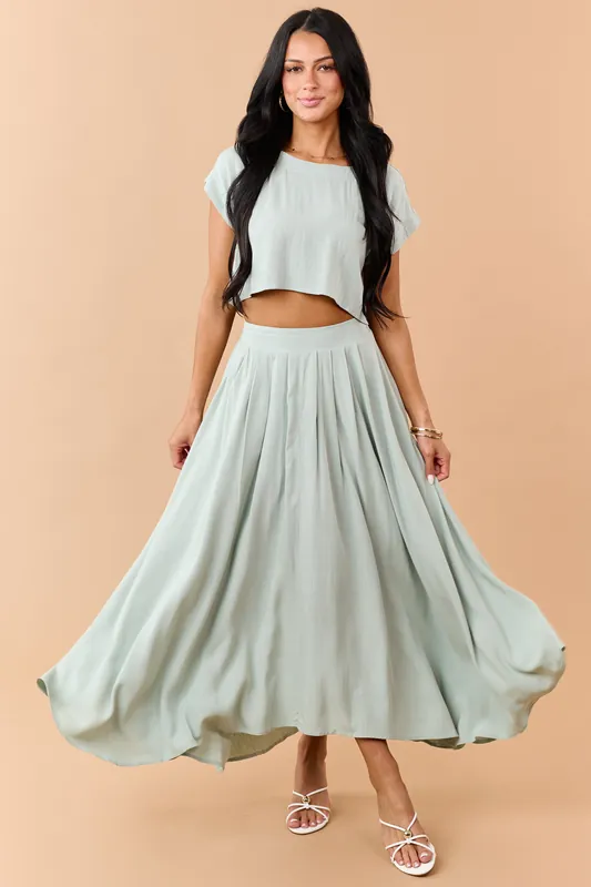 Sage Pleated Elastic Waist Handkerchief Hem Midi Skirt - Blu Pepper