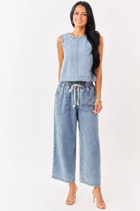 Medium Wash Elastic Waist Denim Wide Leg Pants - Blu Pepper