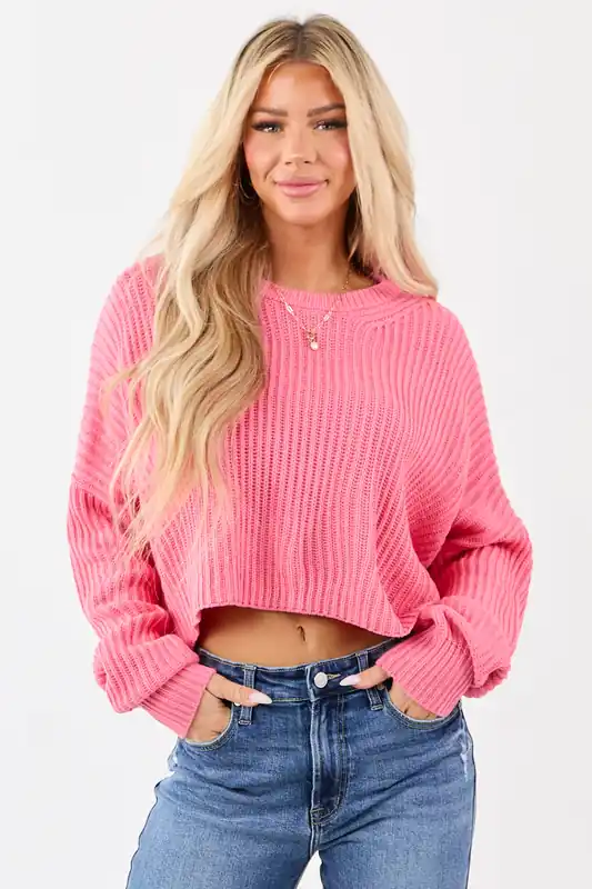 Bubblegum Relaxed Rib Knit Crew Neck Crop Sweater - HYFVE