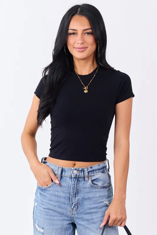 Black Short Sleeve Fitted Knit Crop Top - Withy