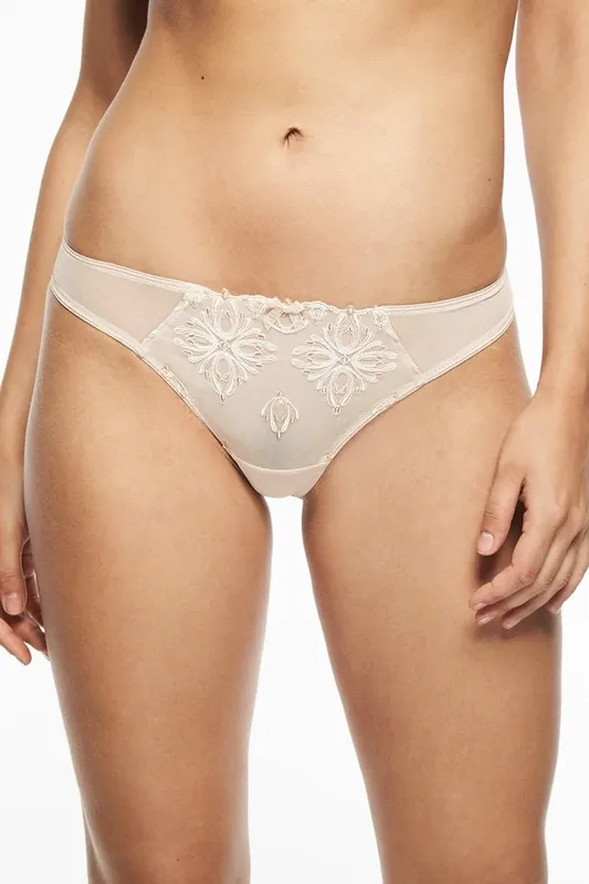 Champs Elysées Lace Thong - Chantelle