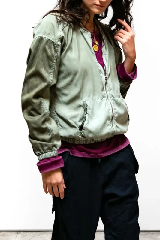LNL Matte/Satin Airjump Bomber/Shell | Putty - Freecity