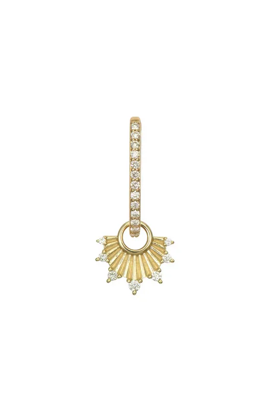 Delicate Ruffled Fan Charm - Three Stories Jewelry