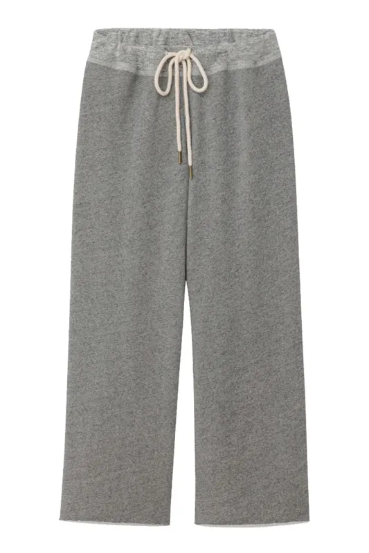 The Wide Leg Cropped Sweatpant | Varsity Grey - The Great.