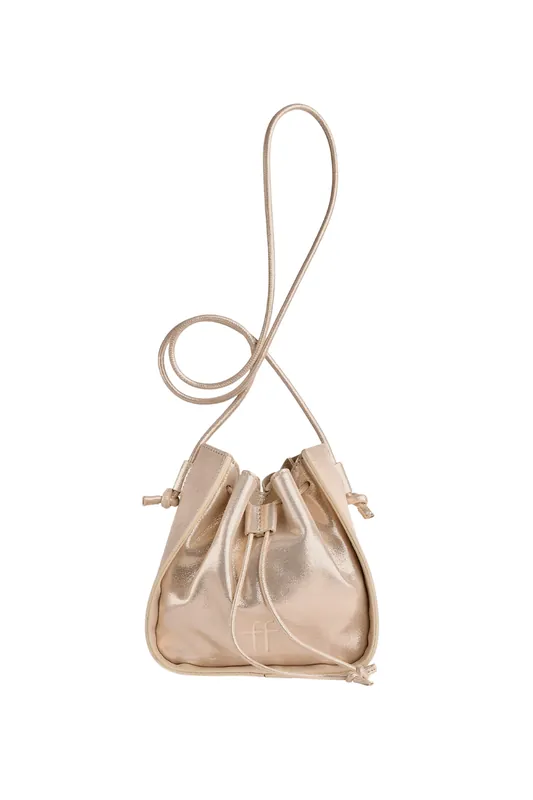 "My Pepita" Small Laminated Bucket Bag | Platino - Forte Forte