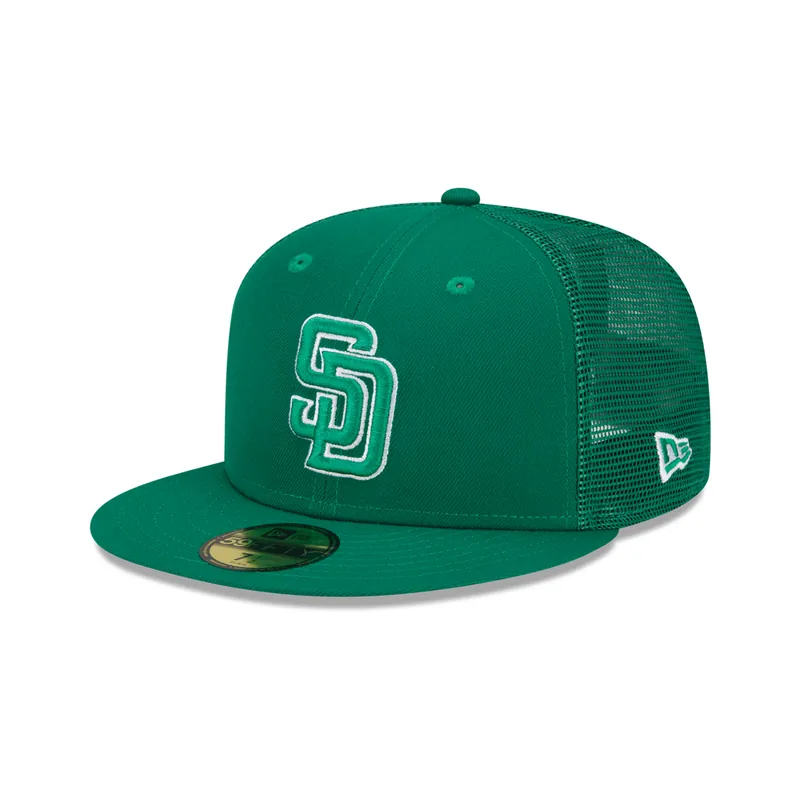 New Era 59Fifty San Diego Padres St Patricks Day 2022 Fitted Hat Kelly Green