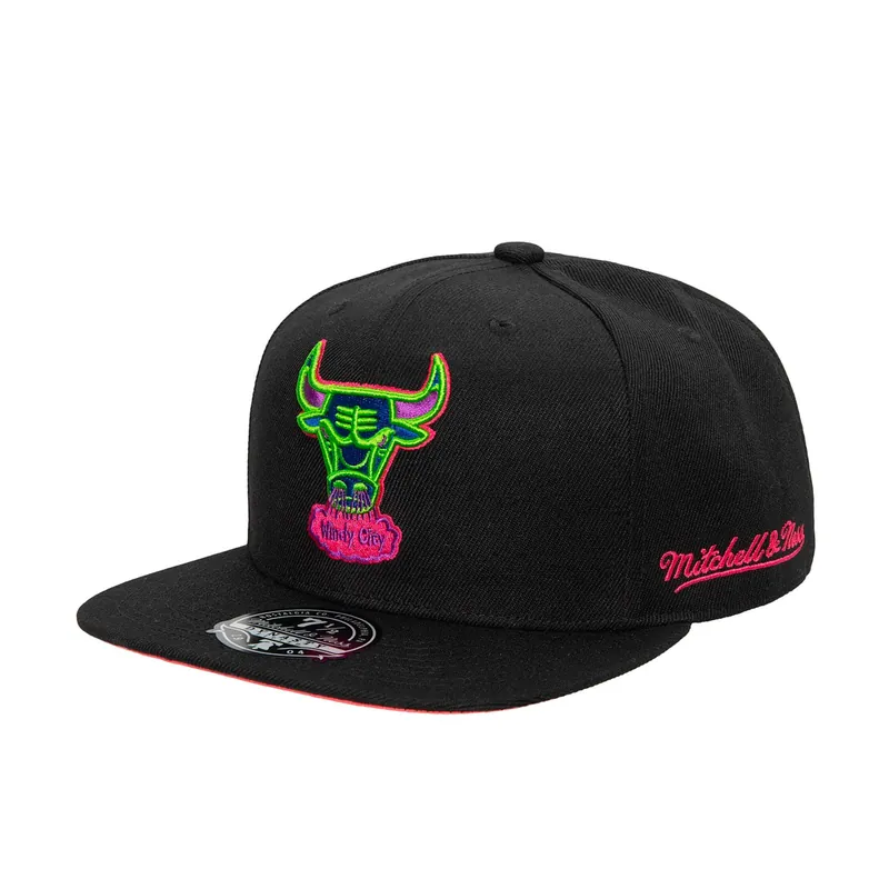 Mitchell & Ness Chicago Bulls Color Bomb Fitted Hat Black
