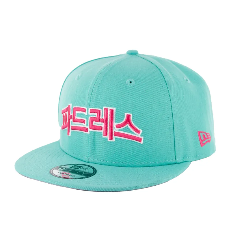 New Era 9Fifty San Diego Padres Hangul City Connect Adjustable Snapback Hat Clear Mint Pink - Billion Creation Exclusive