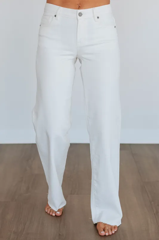 Logan Hidden Jeans - Ivory