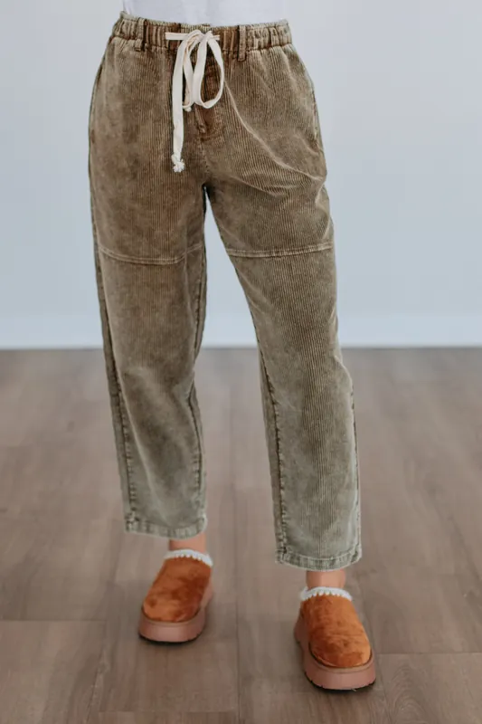 Noah Corduroy Pants - Miou Muse