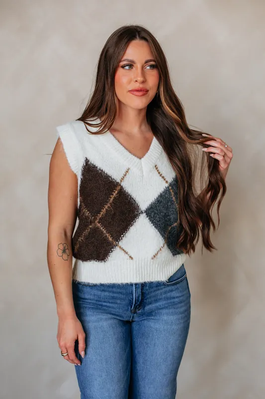 Kaelan Sweater Vest - Miou Muse