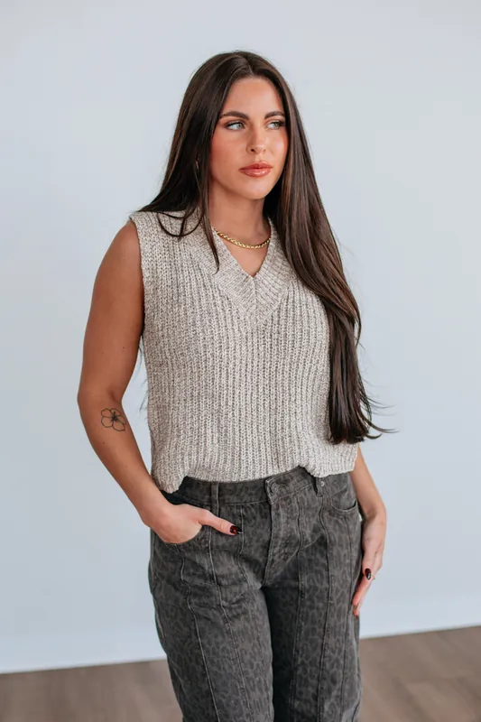 Simora Sweater Vest - Miou Muse