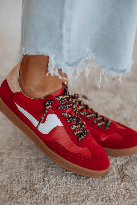 Step It Up Sneakers - Miim