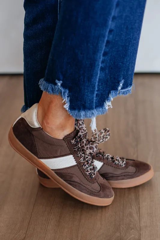In The Moment Sneakers - Miim