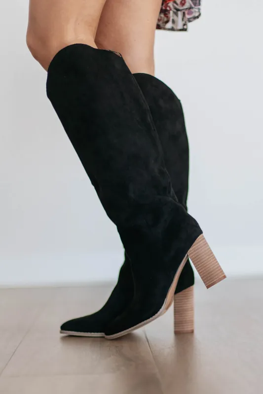Perfectly Poised Boots - Miim