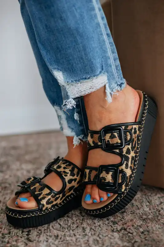 Can't Talk Right Now Sandals - MIA