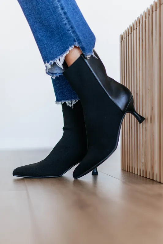 Total Knockout Boots - MIA