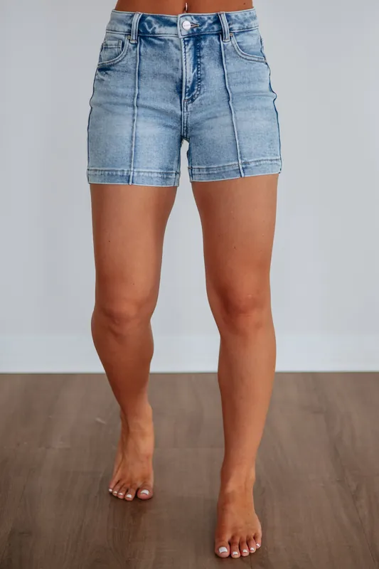 Evie Risen Shorts - Risen Jeans