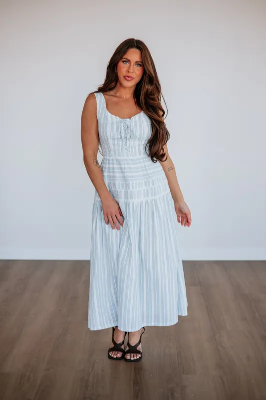Aleria Midi Dress - Listicle