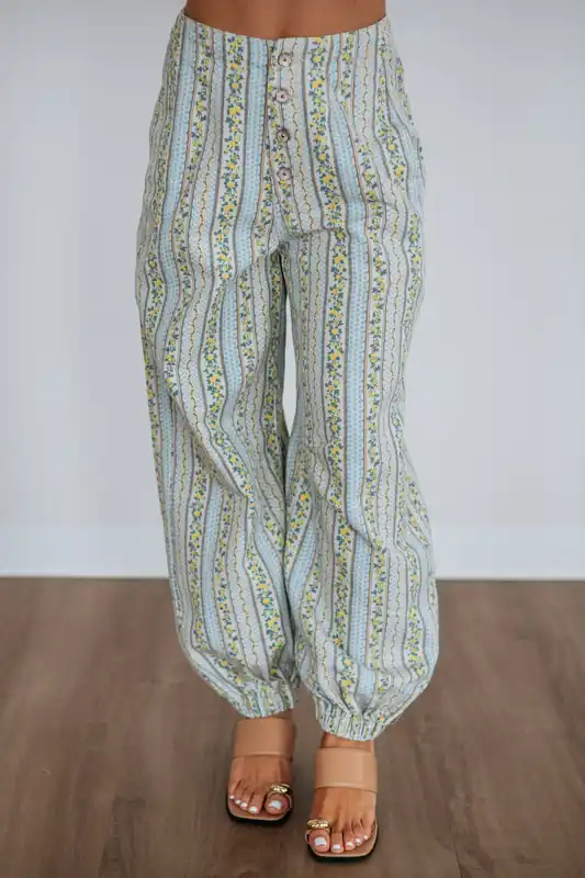 Chasity Floral Pants - POL Clothing