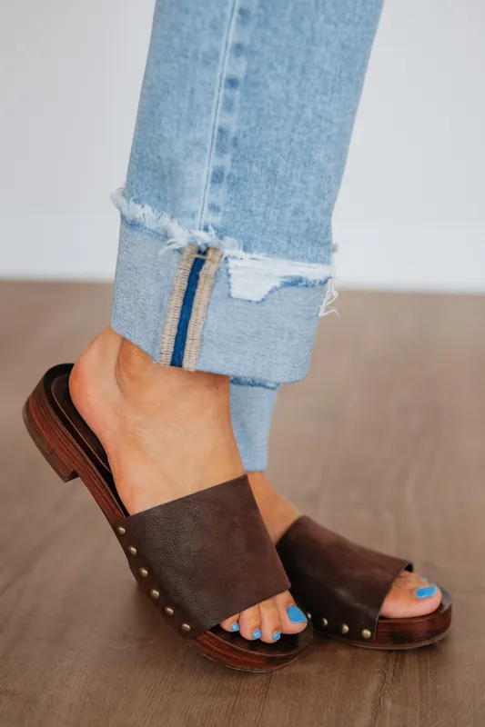 No Hard Feelings Sandals - MIA