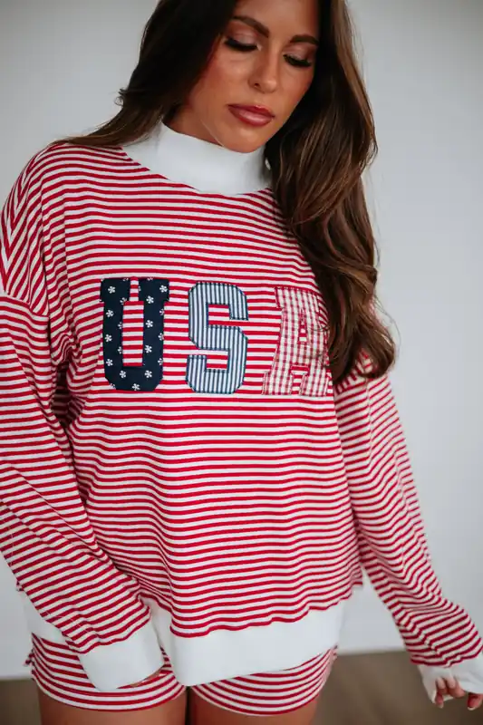 Red, White, & Cute Pullover - Le Lis