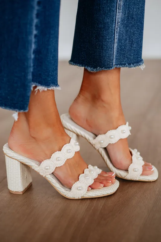 Totally On Trend Heels - Oasis Society