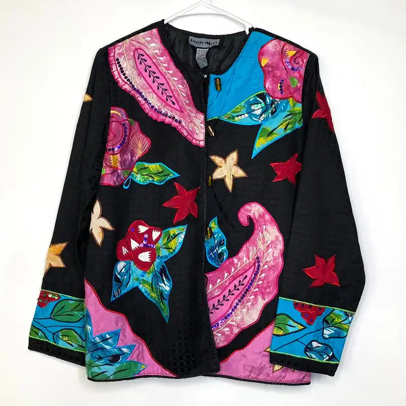 Flattering Indigo Moon Womens Embroidered & Embellished Button-Up Jacket Size Small Floral Black