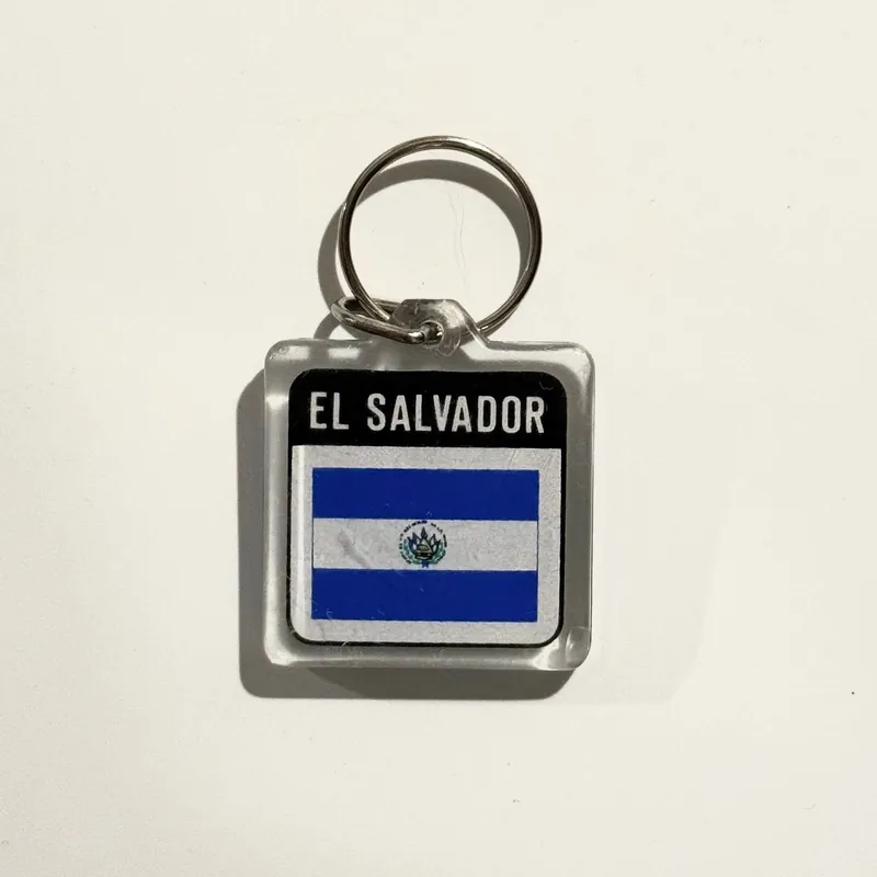El Salvador Travel Souvenir Keychain Key Ring Square Clear Acrylic - Unmarked