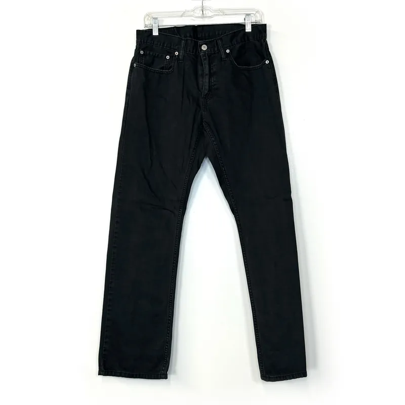 Levi Strauss Mens 514 Straight Fit Jeans – Dark Gray Color – Perfect for Everyday Wear – Available in Size 32x32