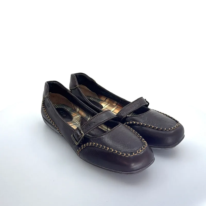 Born | Womens Quint Leather Sandals | Color: Mahogany Brown | Size: 9 (40.5) | NIB - Börn