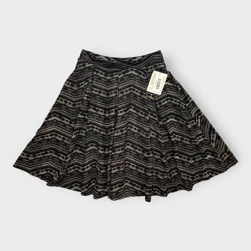 LuLaRoe Madison Pleated Skirt | S (6-8) | Brown/Black Zigzag Striped | NWT