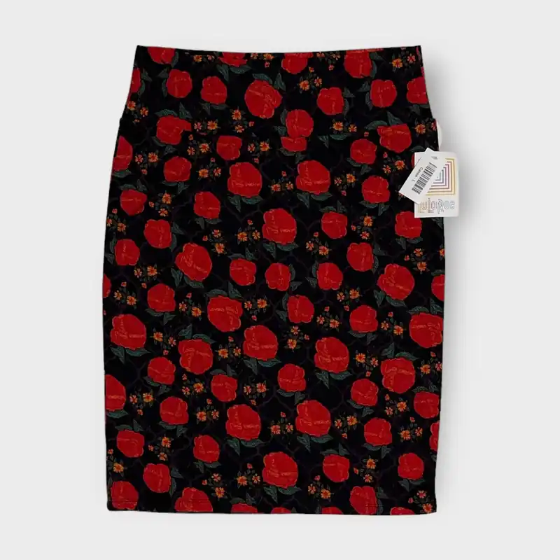 LuLaRoe Cassie Pencil Skirt | L (14-16) | Black/Red Roses | NWT